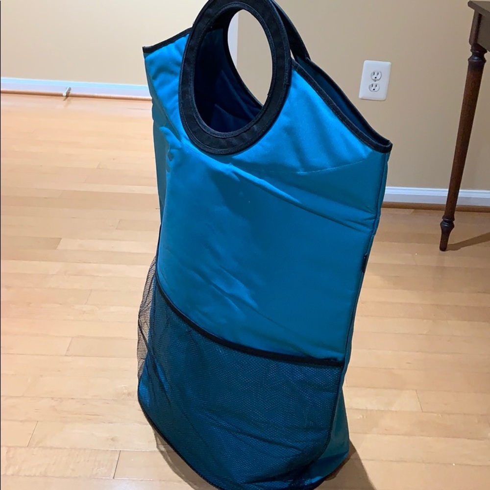 “Clever Container” Collapsible Laundry Basket